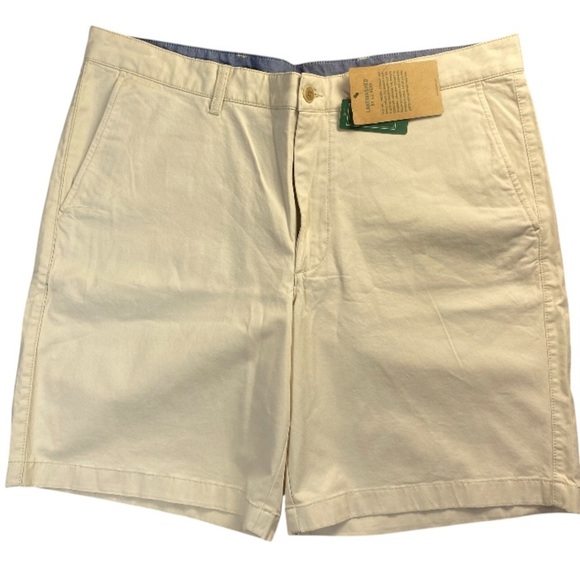 L.L. Bean Cream Flat Front Shorts with Timeless Appeal 38W - Picture 2 of 14